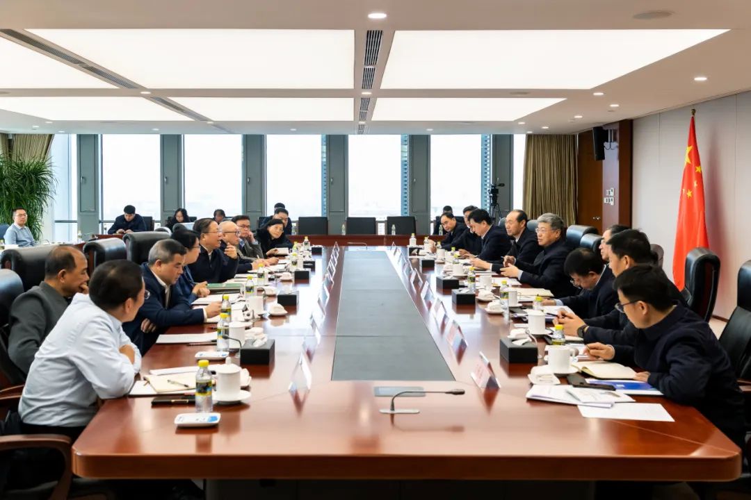 國家能源集團(tuán)董事長劉國躍會見廣西壯族自治區(qū)政府黨組成員、國資委黨委書記秦如培