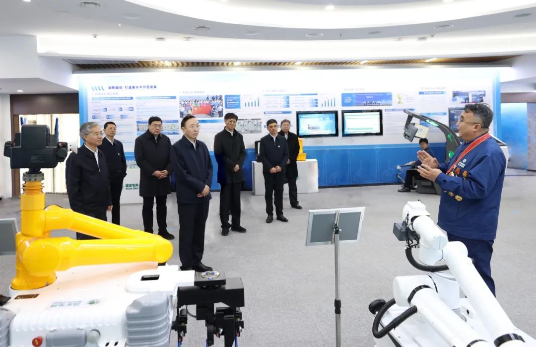 辛保安赴國(guó)網(wǎng)天津電力、國(guó)網(wǎng)客服中心調(diào)研