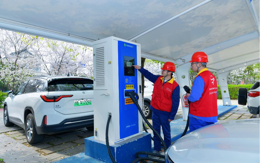 國網(wǎng)余姚市供電公司:踏青好時節(jié) 電力來護(hù)航