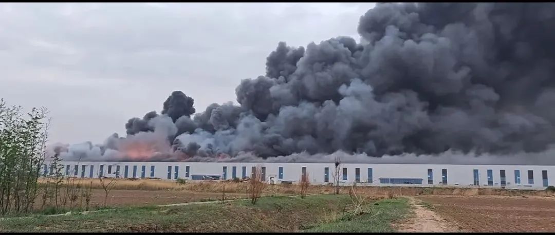 山西晶科能源發(fā)生大火，該項目總投資約560億，一期工程3月份剛投產