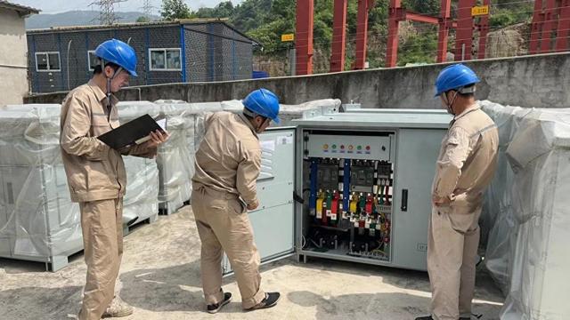 國網(wǎng)永嘉縣供電公司聞“汛”而動，保障防汛應(yīng)急物資
