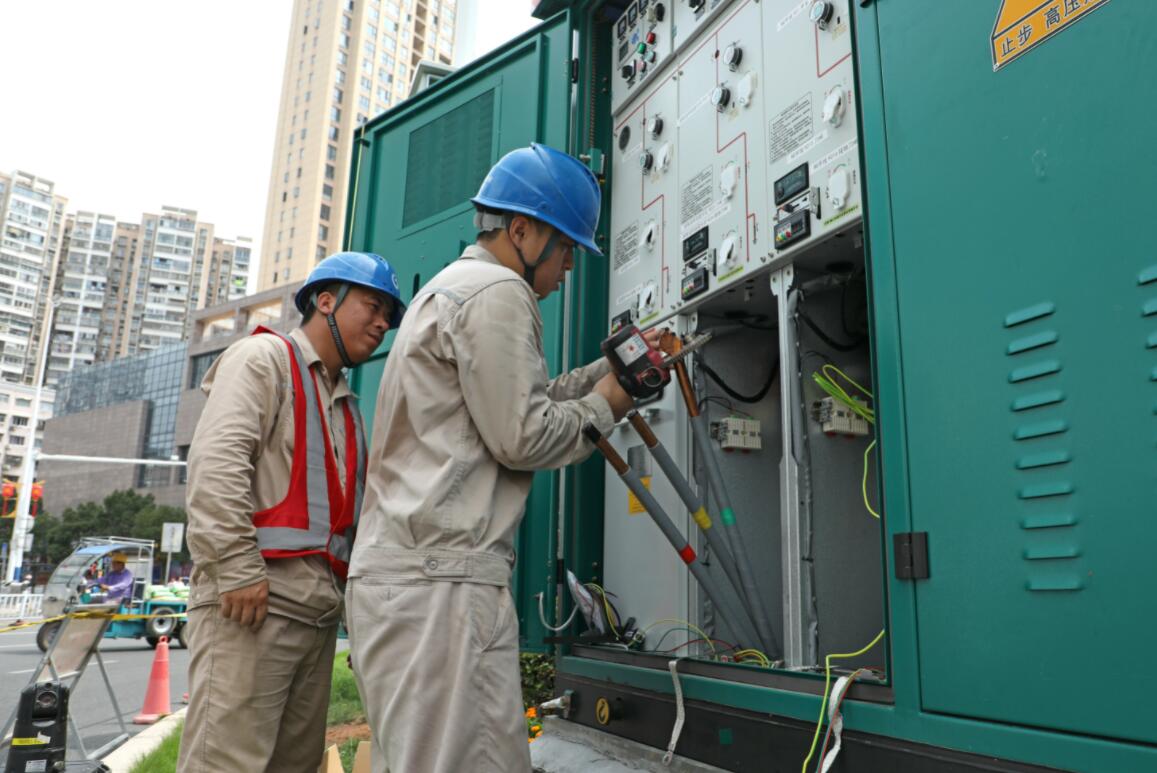 國網(wǎng)福鼎市供電公司:新配變迎峰“上崗” 居民用電有保障