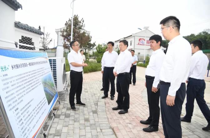 中國電氣裝備黨委書記、董事長李洪鳳赴陜西省麟游縣調研定點幫扶工作