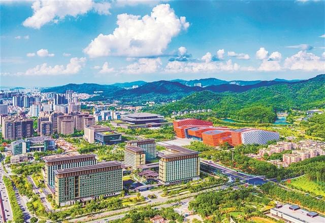 廣州白云區(qū)傳統(tǒng)優(yōu)勢(shì)產(chǎn)業(yè)“四化”升級(jí)，新型儲(chǔ)能競(jìng)逐“萬億”賽道