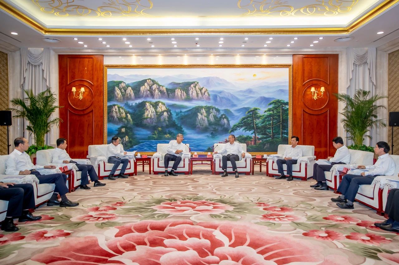 國(guó)家能源集團(tuán)董事長(zhǎng)劉國(guó)躍、總經(jīng)理余兵拜會(huì)寧夏回族自治區(qū)主要領(lǐng)導(dǎo)