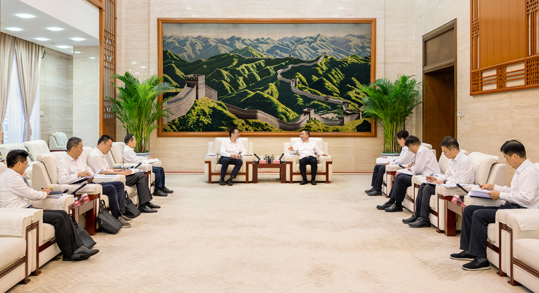 大唐集團(tuán)有限公司黨組書記、董事長鄒磊與宜賓市委書記方存好會談