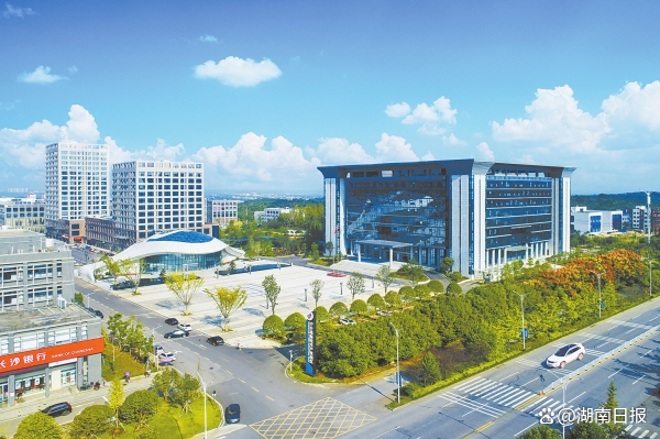 新能源產(chǎn)業(yè)，湖南領(lǐng)跑儲(chǔ)能賽道