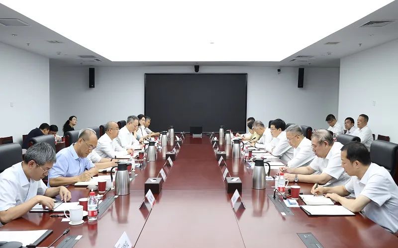 國家電網(wǎng)公司董事長(zhǎng)、黨組書記張智剛拜訪懷柔實(shí)驗(yàn)室并交流座談