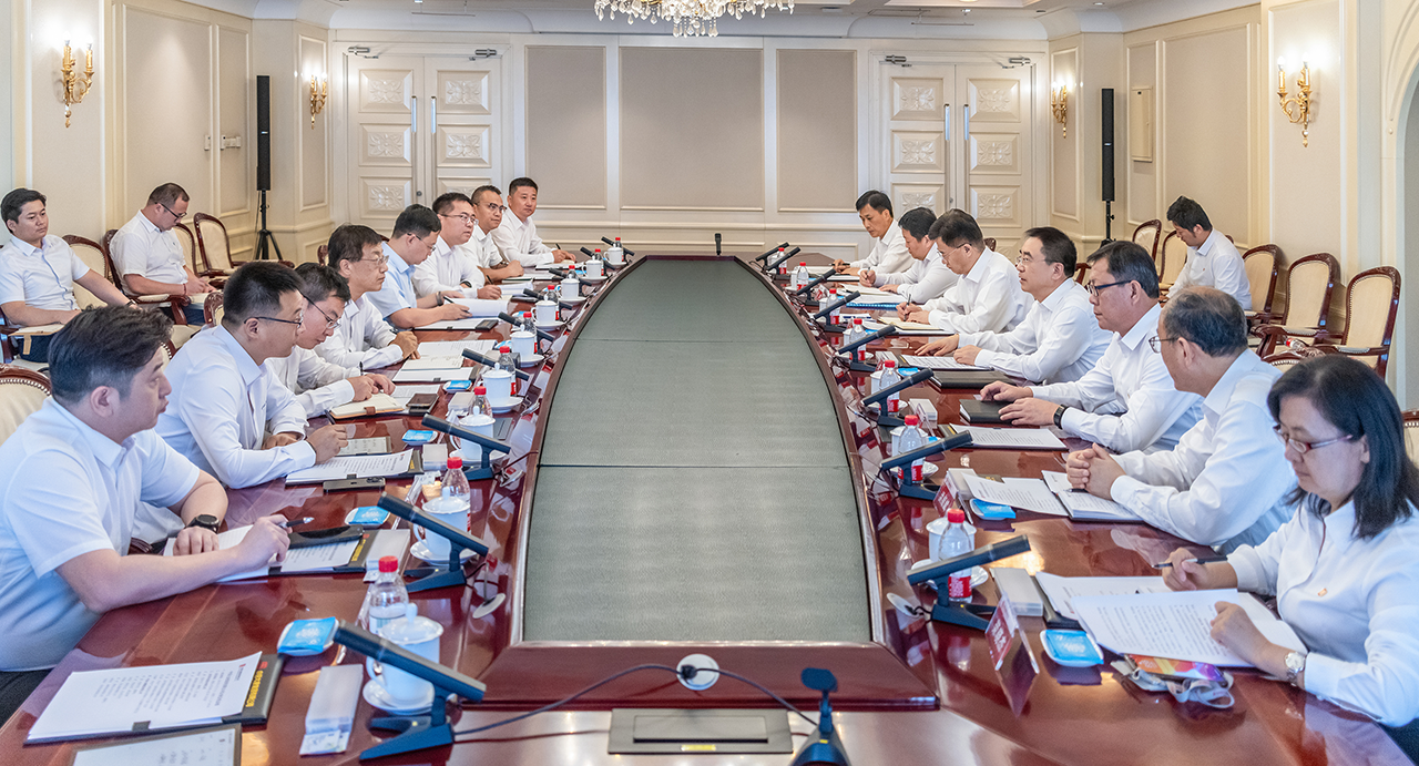 大唐集團(tuán)黨組書(shū)記、董事長(zhǎng)鄒磊與金風(fēng)科技黨委書(shū)記、董事長(zhǎng)武鋼會(huì)談