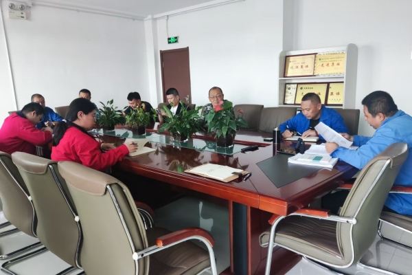 內(nèi)蒙古電力集團(tuán)烏海千里山供電公司：佳節(jié)倍思“清”，廉潔記心間