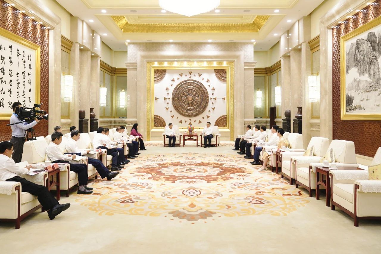 中國能建黨委書記、董事長宋海良拜會廣西壯族自治區(qū)黨委書記劉寧