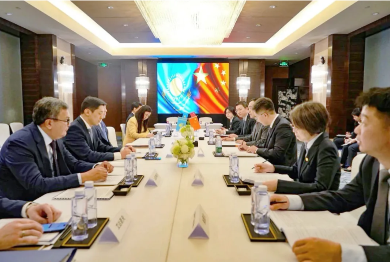 800MW！中國(guó)能建簽約哈薩克斯坦新能源項(xiàng)目聯(lián)合開(kāi)發(fā)協(xié)議