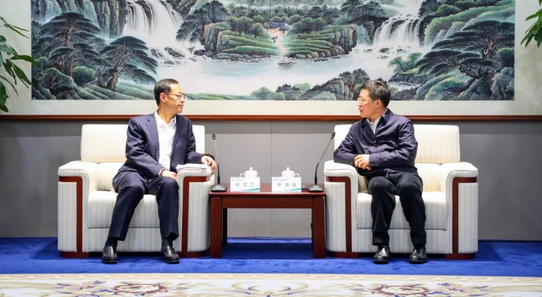 中國電氣裝備黨委書記、董事長李洪鳳會見交通銀行黨委副書記、行長張寶江