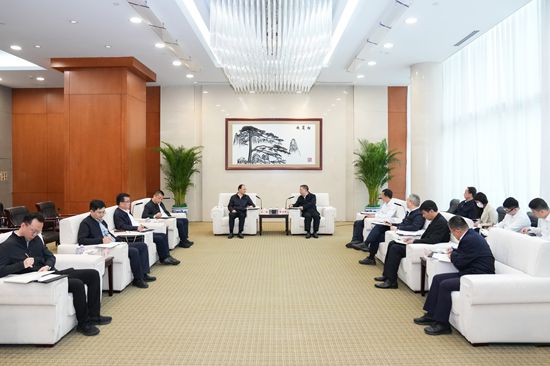 華能集團(tuán)總經(jīng)理、黨組副書記張文峰會見甘肅省副省長王鈞