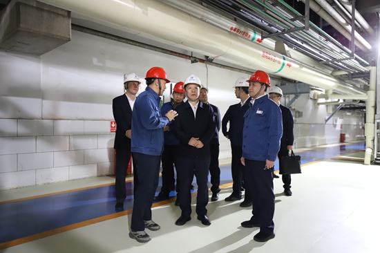 華能集團總經(jīng)理張文峰到華能青島港務、青島熱電調(diào)研