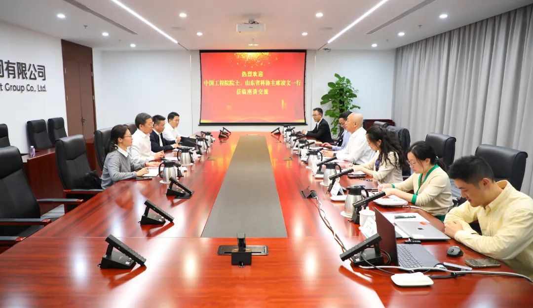 中國電氣裝備黨委書記、董事長李洪鳳會見中國工程院院士、山東省科協(xié)主席凌文