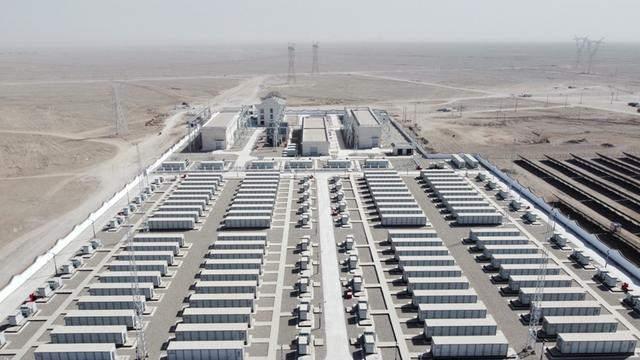 廣東儲(chǔ)能“走出去”：“萬億藍(lán)?！币院巍疤越稹?