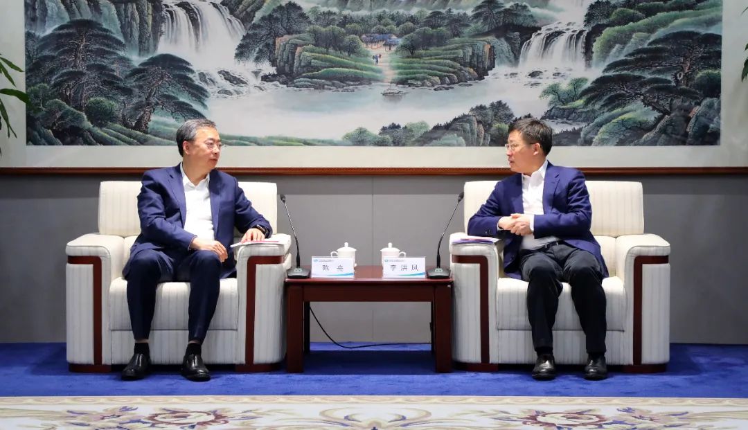 中國電氣裝備黨委書記、董事長李洪鳳會見中金公司黨委書記、董事長、管理委員會主席陳亮