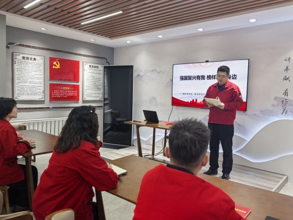 內(nèi)蒙古電力集團(tuán)烏海供電公司聯(lián)合支部： 學(xué)習(xí)北疆楷模，榜樣就在身邊