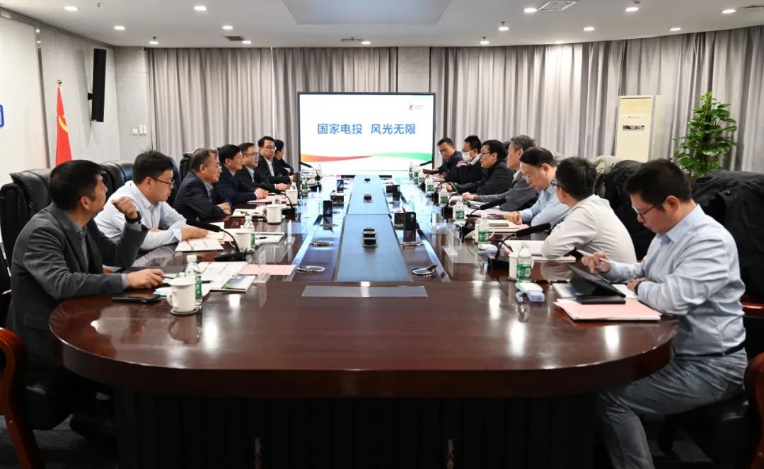 黃河水電公司黨委書(shū)記、董事長(zhǎng)姚小彥會(huì)見(jiàn)國(guó)核電力院黨委書(shū)記、董事長(zhǎng)李啟釗