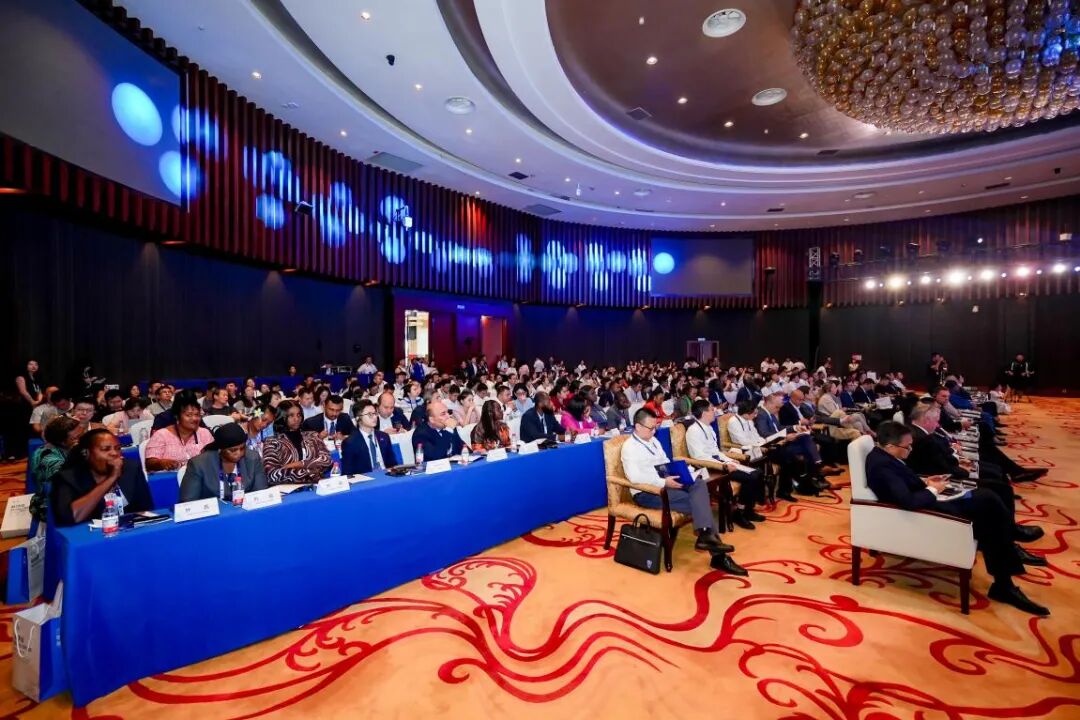 中國(guó)國(guó)際大數(shù)據(jù)產(chǎn)業(yè)博覽會(huì)數(shù)字絲綢之路·數(shù)字經(jīng)濟(jì)國(guó)際對(duì)接交流活動(dòng)成功舉辦